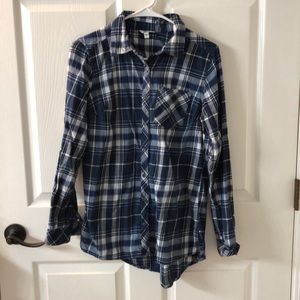 Sonoma blue plaid long sleeve shirt